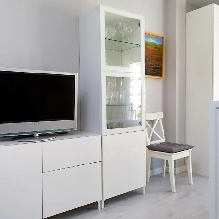 Studio Bernarda By Interhome 公寓